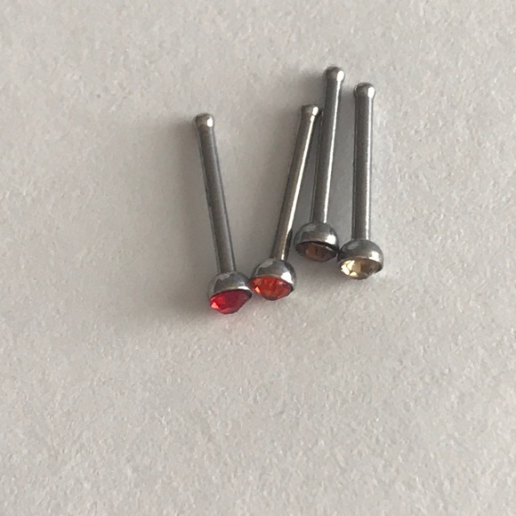 Nose bone - Picture 2 of 3